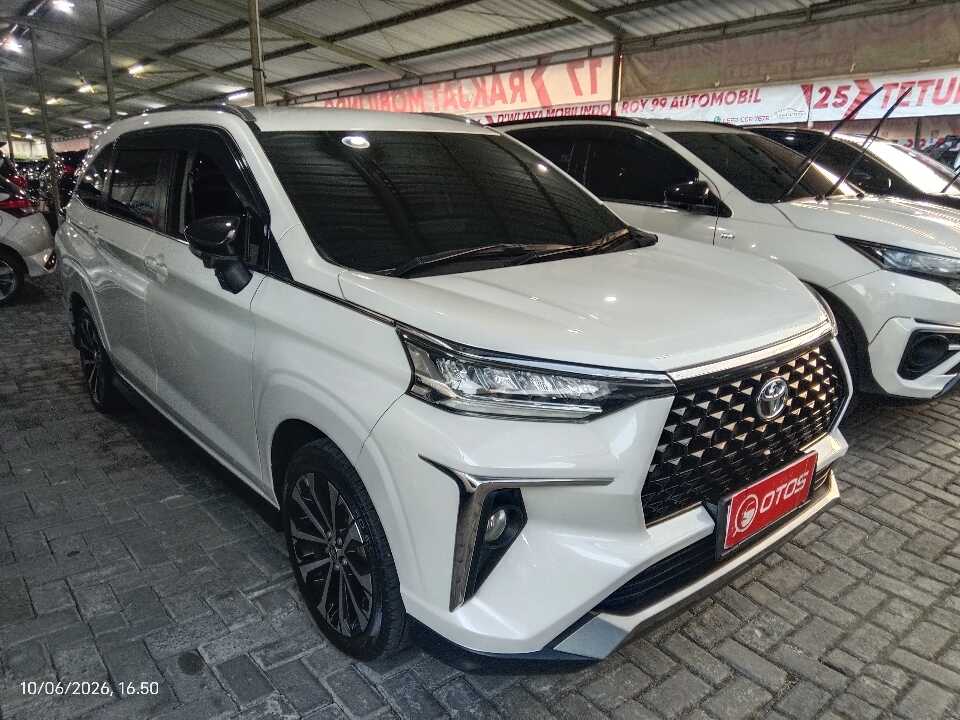 2022 Toyota Veloz 1.5 Q - Foto 1 dari 6