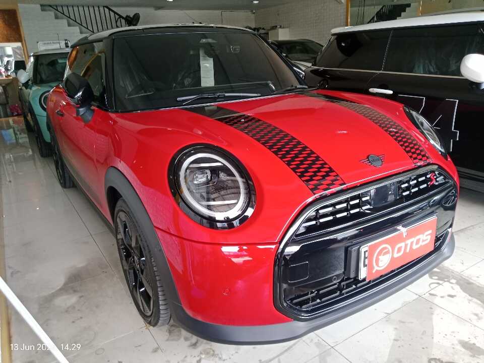 2024 MINI Cooper 2.0 S - Foto 1 dari 6