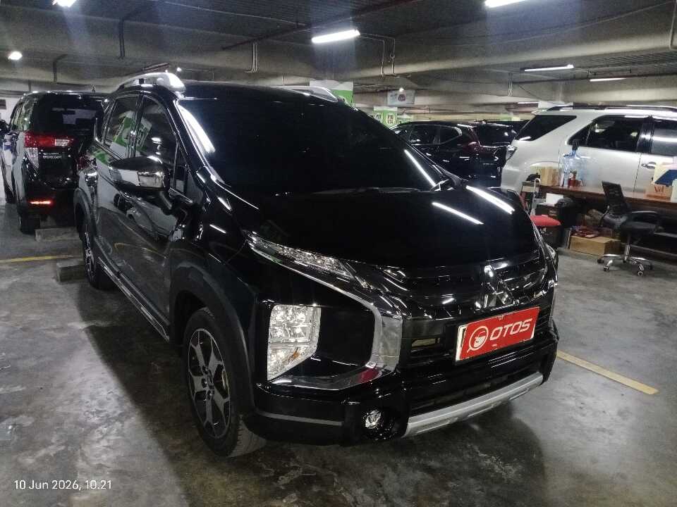 2021 Mitsubishi Xpander 1.5 Cross - Foto 1 dari 6