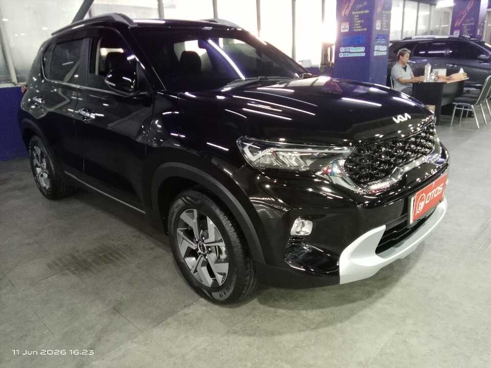 2023 KIA Sonet 1.5 - Foto 1 dari 6