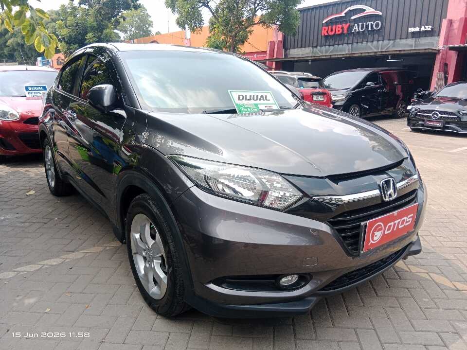 2017 Honda HR-V 1.5 - Foto 1 dari 6