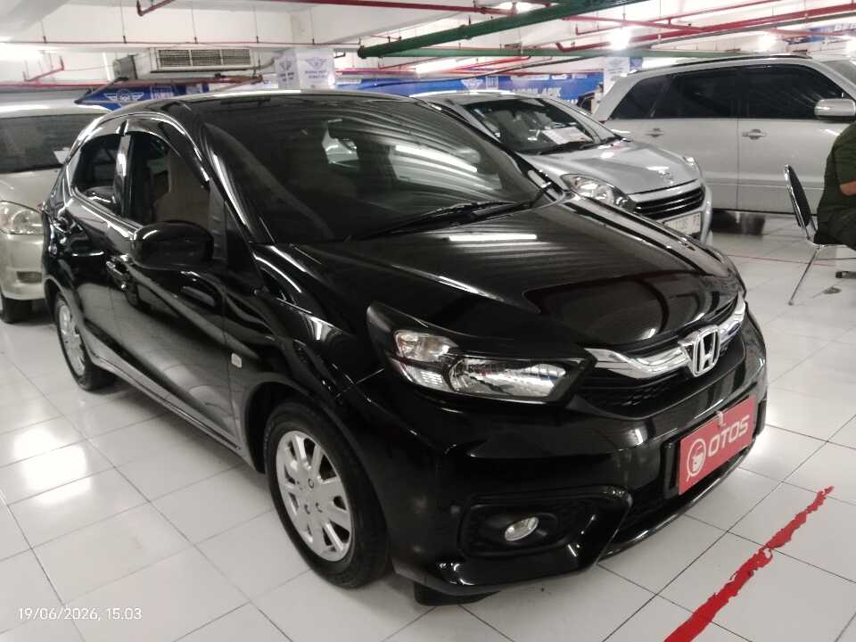 2022 Honda Brio 1.2 Satya E - Foto 1 dari 6