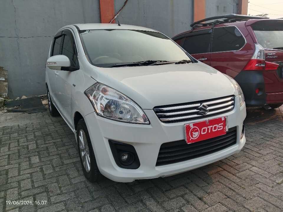 2013 Suzuki Ertiga 1.4 GX - Foto 1 dari 6