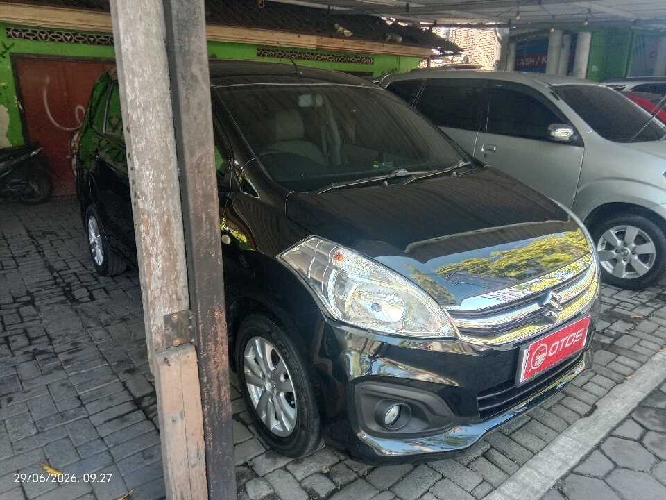 2017 Suzuki Ertiga 1.4 GL - Foto 1 dari 6
