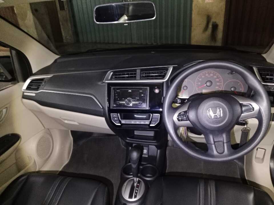 Foto Mobil Bekas Dashboard Honda Brio 1.2 Satya E tahun 2017