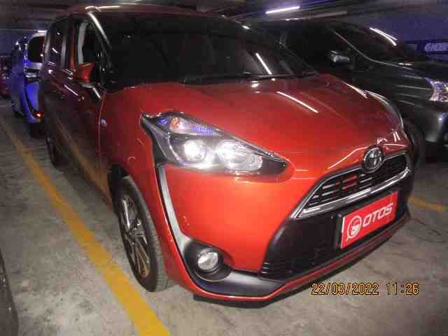 2016 Toyota Sienta  - Foto 1 dari 9