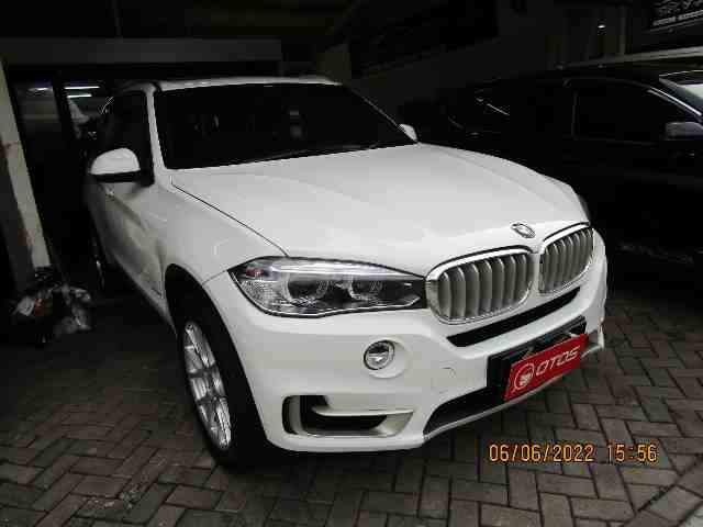 2017 BMW X5 3.0 - Foto 1 dari 6