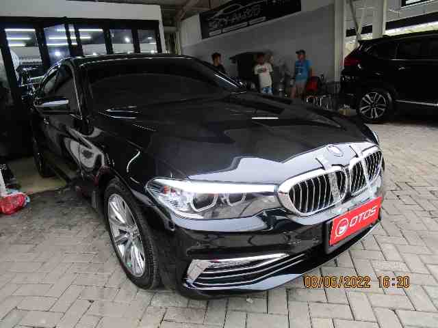 2018 BMW 520i 2.0 - Foto 1 dari 6